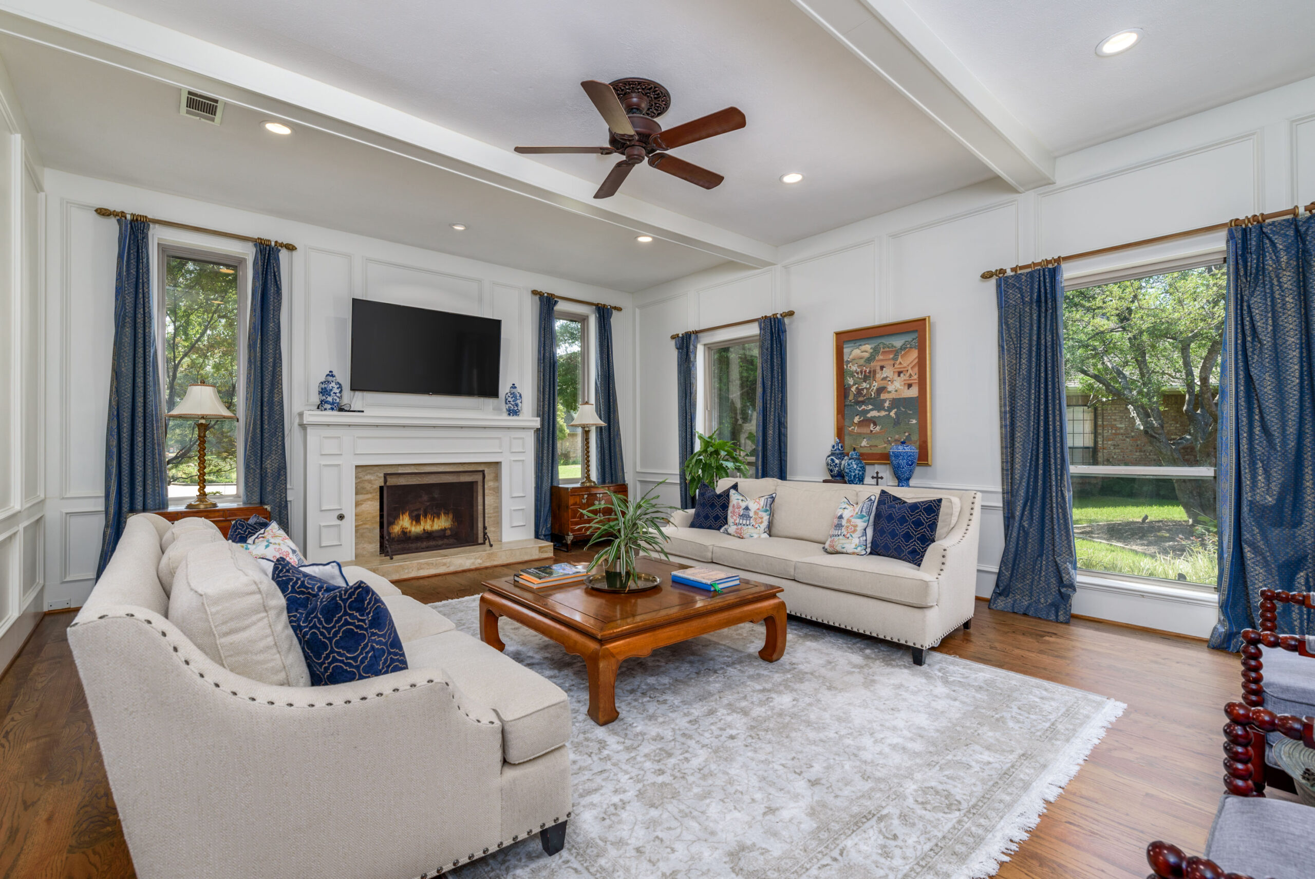 Luxury living room